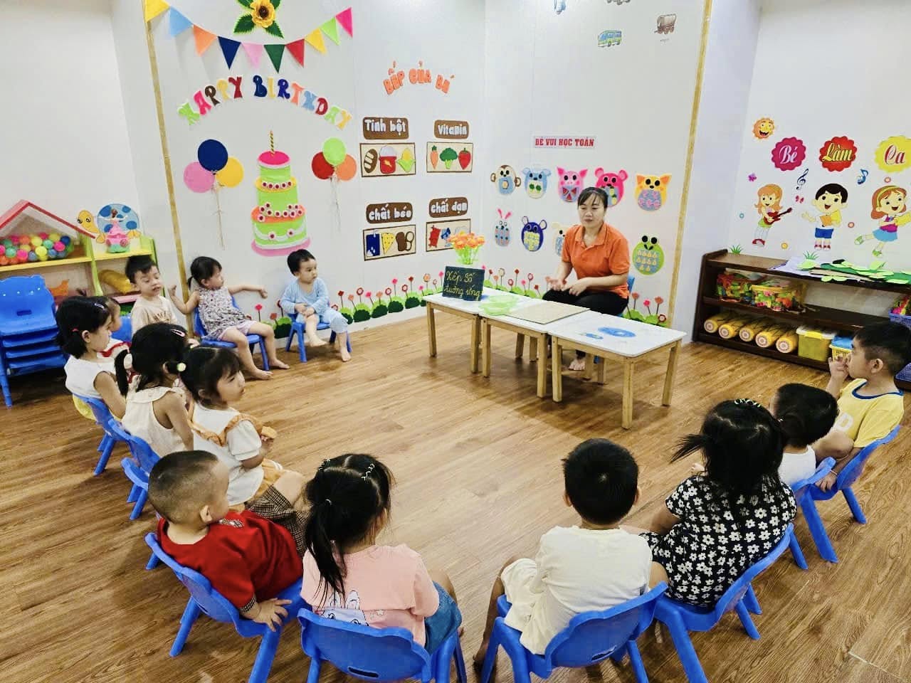 Giờ học vui vẻ